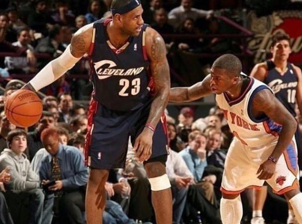 而在另一方 而在另一方